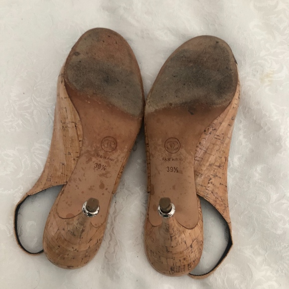 CHANEL Sling Back Heels - Picture 6 of 7